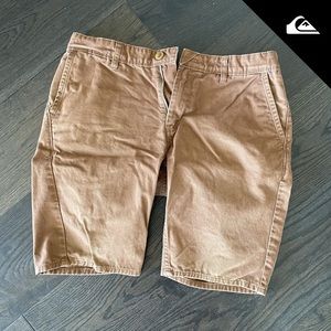 Quiksilver Shorts - 33